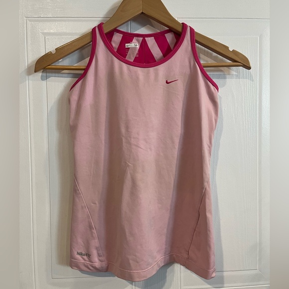 Nike Fit|Pink tink top - Picture 1 of 5